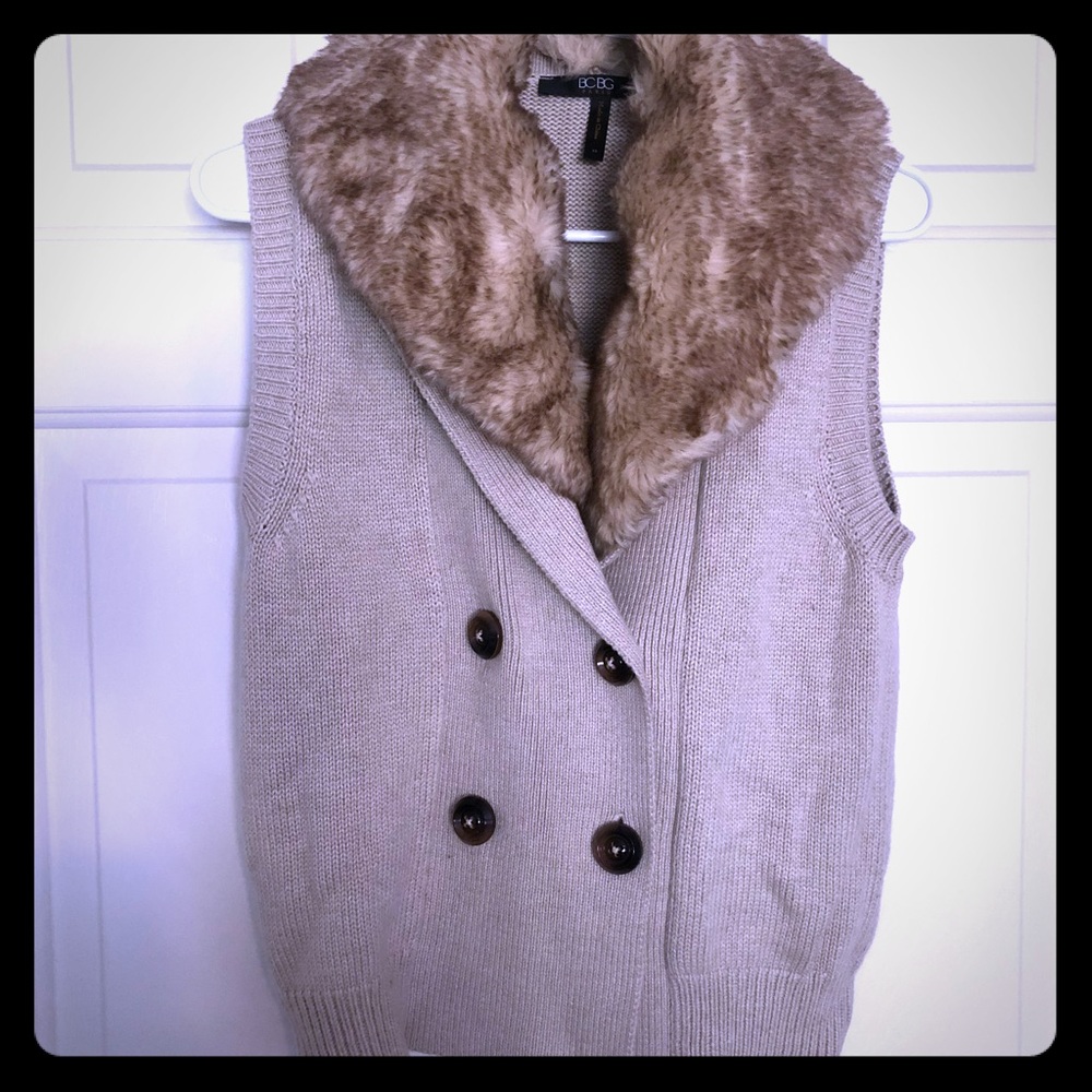 BCBG Vest with Faux Fur Collar